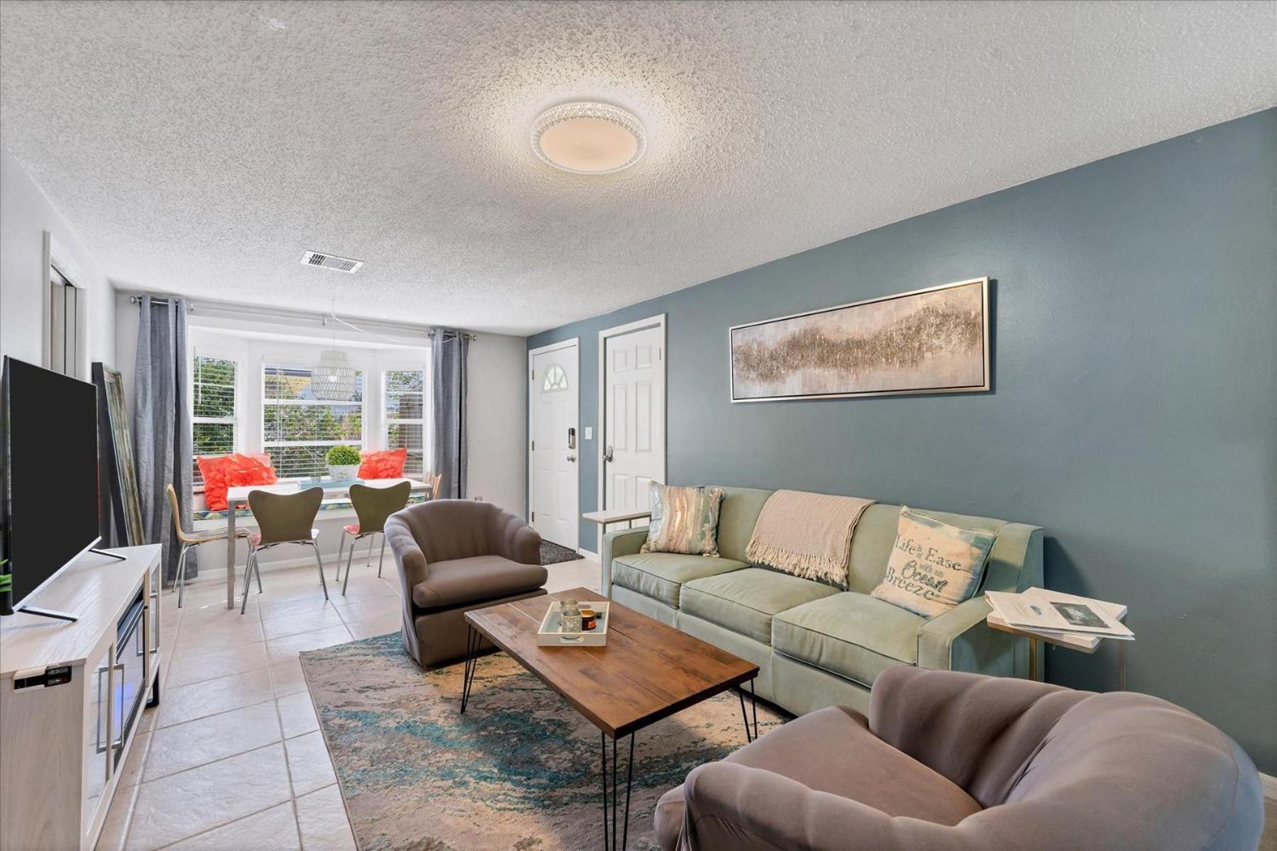 סרסוטה Beach Cottage With Heated Pool Just Off Siesta Key מראה חיצוני תמונה
