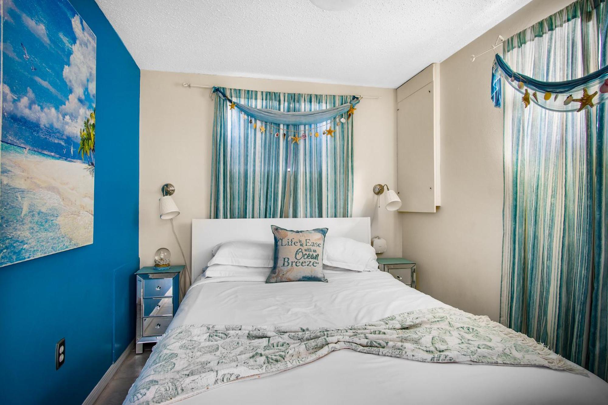 סרסוטה Beach Cottage With Heated Pool Just Off Siesta Key מראה חיצוני תמונה